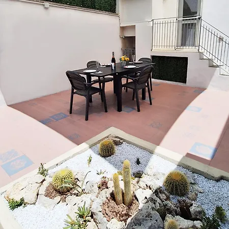 Hébergement de vacances Ventura - Con Giardino A Due Passi Dal Centro