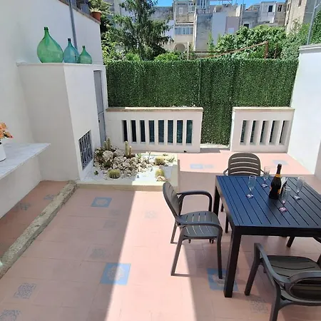 Ventura - Con Giardino A Due Passi Dal Centro Hébergement de vacances